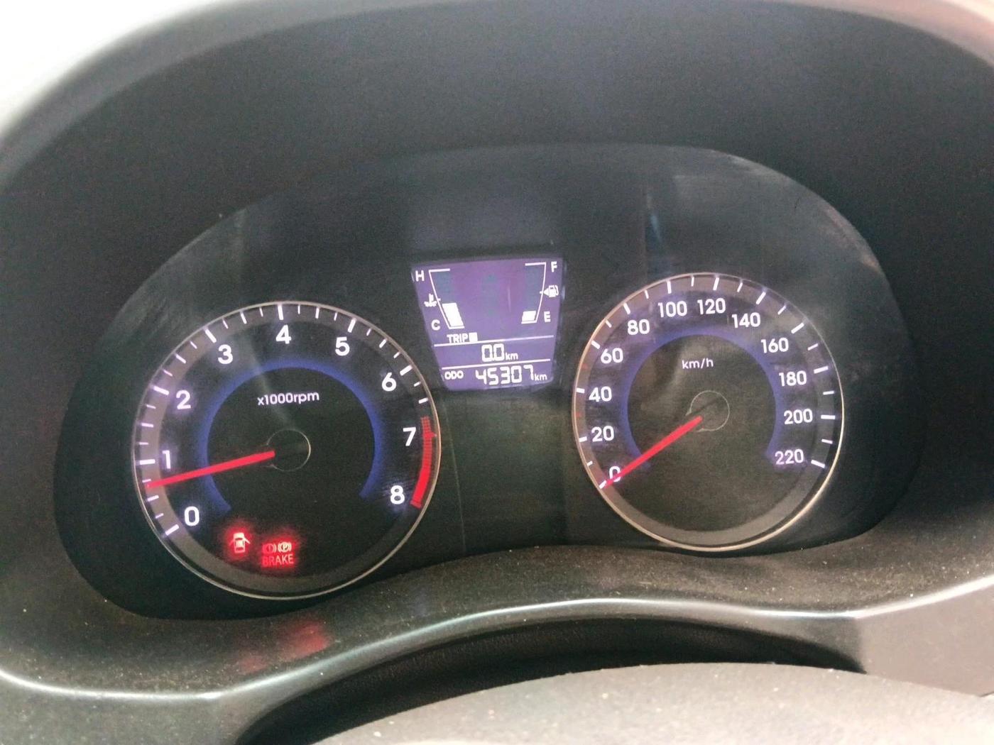 2017 Hyundai Verna 1.6 VTVT SX, Petrol, Manual, 45,307 km, interior