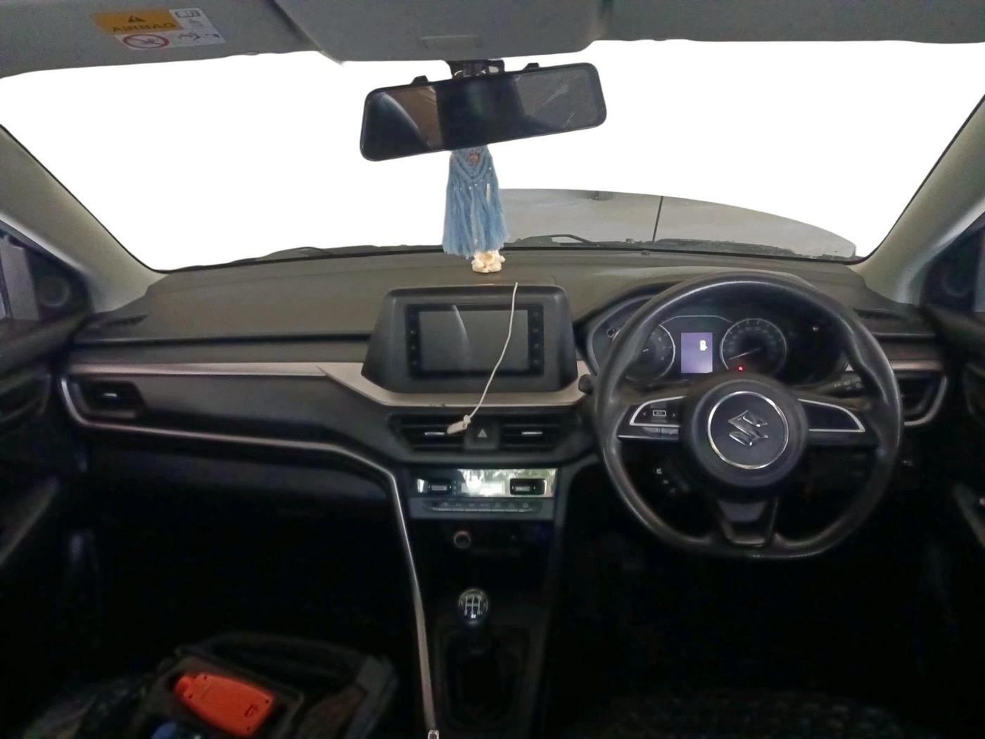 2024 Maruti BREZZA VXI S-CNG, CNG, Manual, 57,724 km, interior