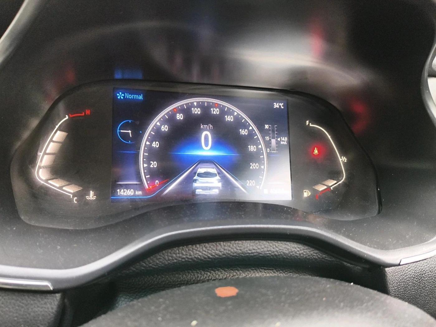 2022 Renault Kiger RXZ MT, Petrol, Manual, 14,260 km, interior