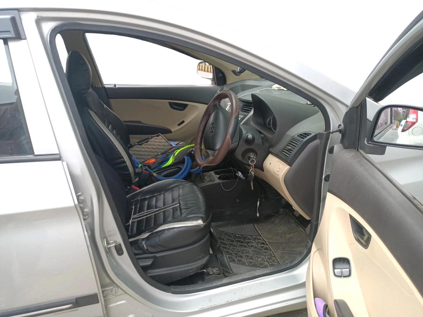 2016 Hyundai Eon MAGNA +, Petrol, Manual, 1,15,583 km, interior