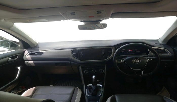 2019 Volkswagen T-ROC 1.5 TSI AT, Petrol, Automatic, 1,34,448 km, interior
