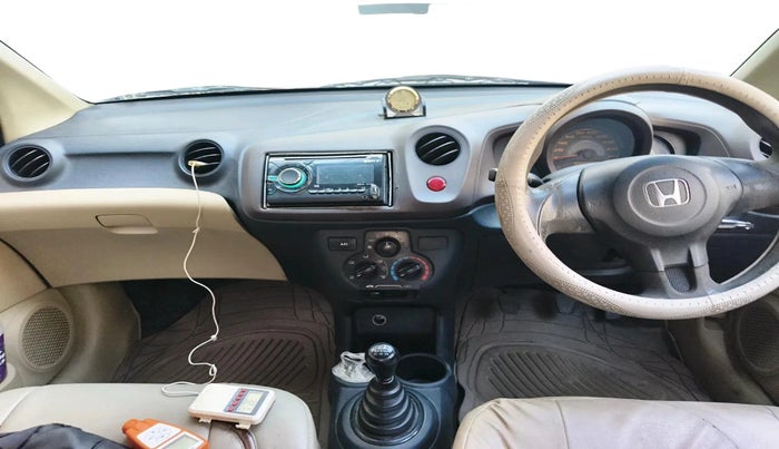 2013 Honda Amaze 1.5L I-DTEC E, Diesel, Manual, 99,482 km, interior