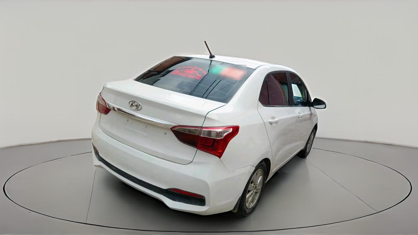 2017 Hyundai XCENT PRIME T VTVT  PLUS, CNG, Manual, 80,352 km, exterior