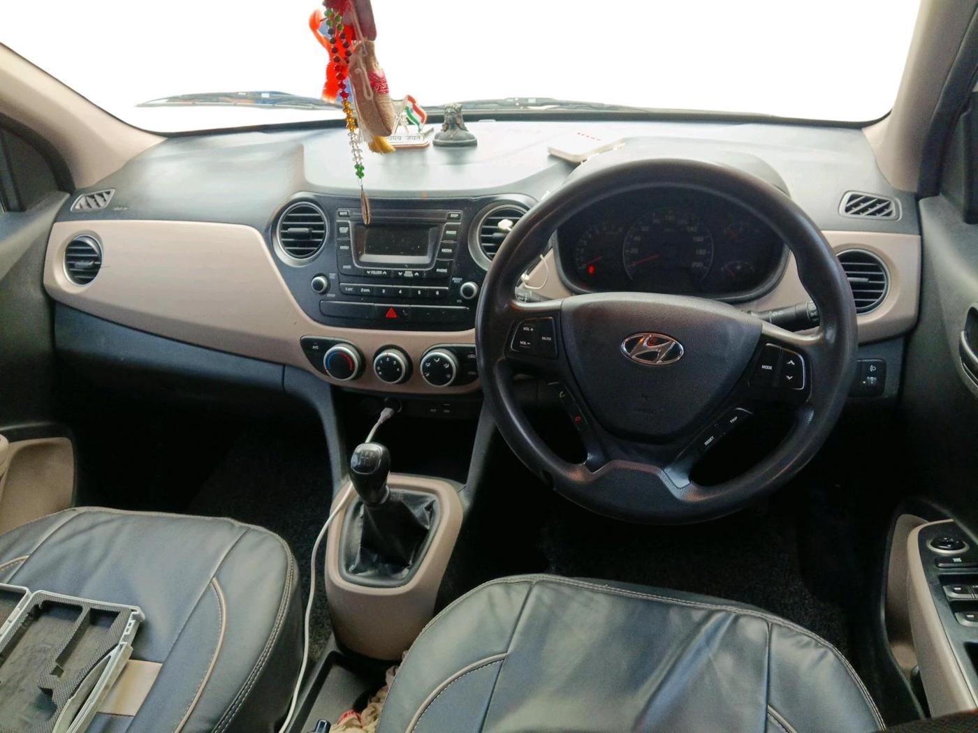 2017 Hyundai XCENT PRIME T VTVT  PLUS, CNG, Manual, 80,352 km, interior
