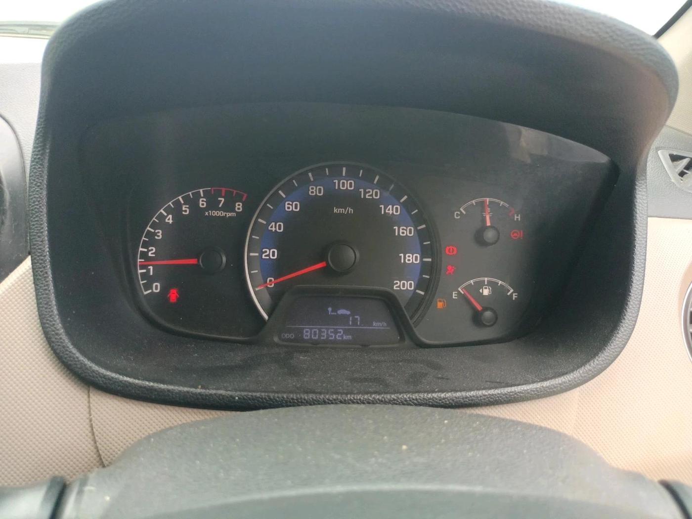 2017 Hyundai XCENT PRIME T VTVT  PLUS, CNG, Manual, 80,352 km, interior