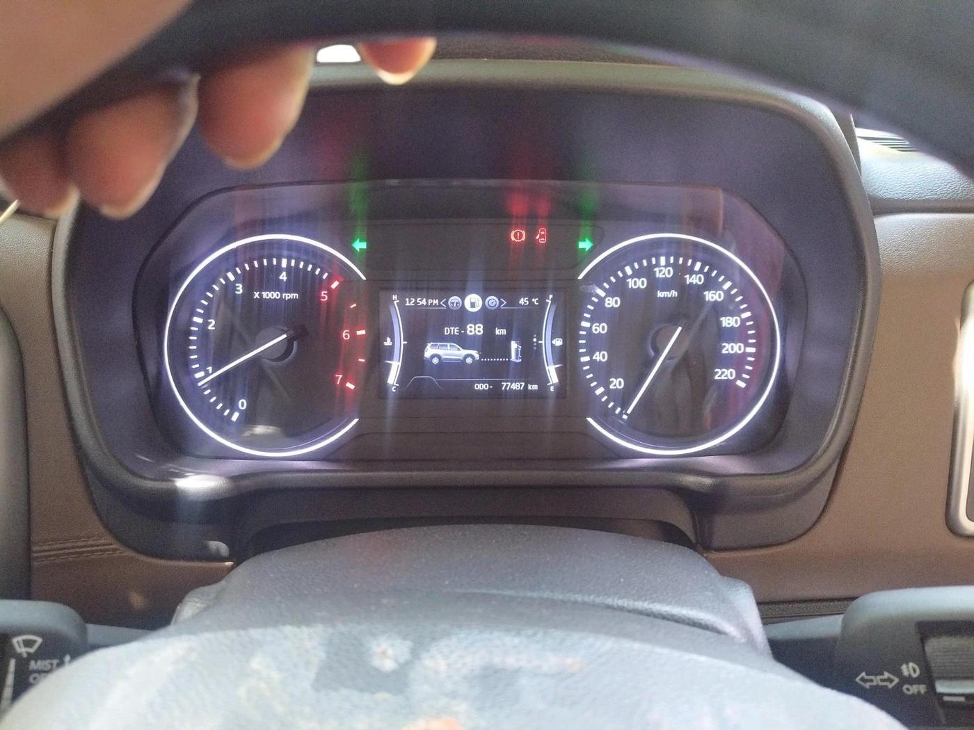2023 Mahindra SCORPIO-N Z4 DIESEL MT 4WD 7 STR, Diesel, Manual, 77,487 km, interior