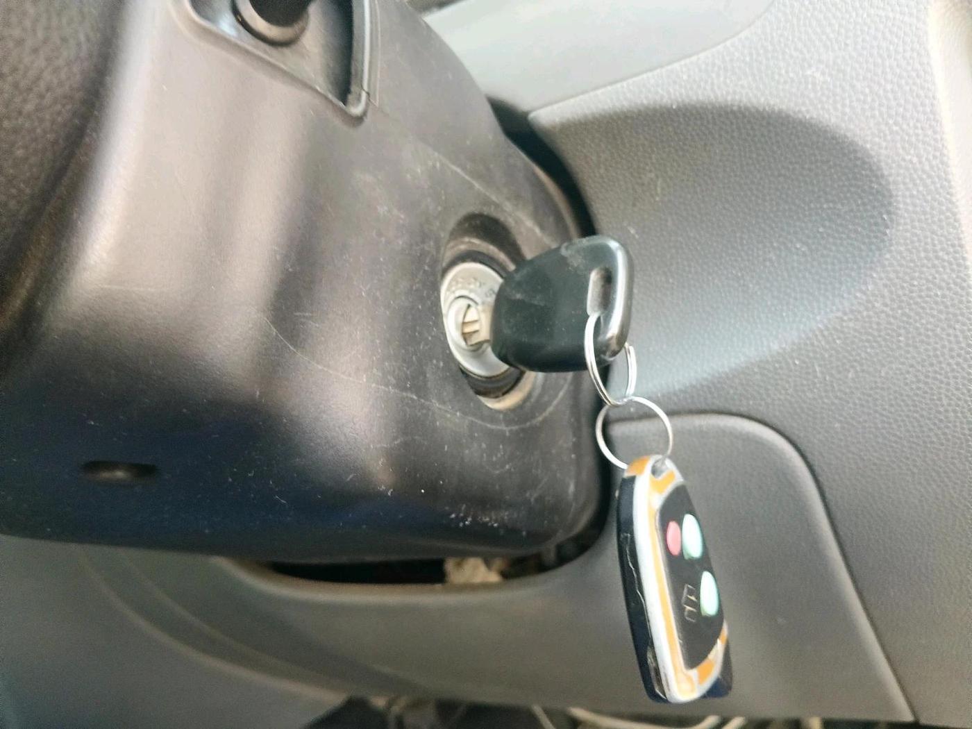 2013 Maruti Alto 800 LX, Petrol, Manual, 86,602 km, interior