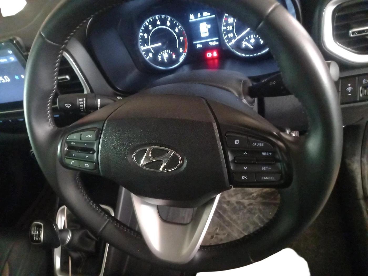 2022 Hyundai VENUE SX 1.0 TURBO IMT, Petrol, Manual, 7,945 km, interior