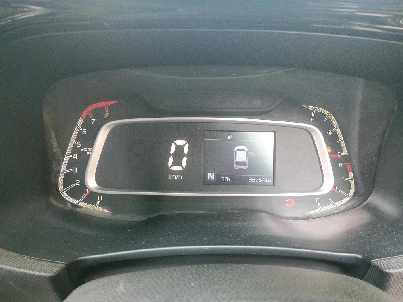 2021 KIA SONET HTX 1.0 IMT, Petrol, Manual, 33,754 km, interior