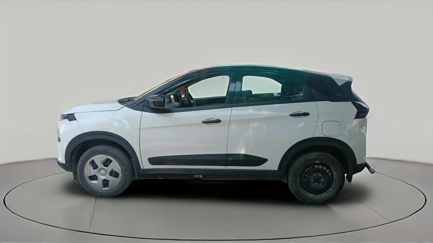 2024 Tata NEXON SMART+ 1.2 PETROL, Petrol, Manual, 28,290 km, exterior