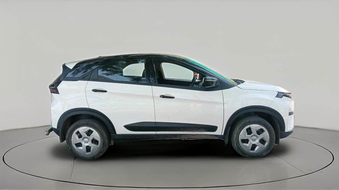 2024 Tata NEXON SMART+ 1.2 PETROL, Petrol, Manual, 28,290 km, exterior