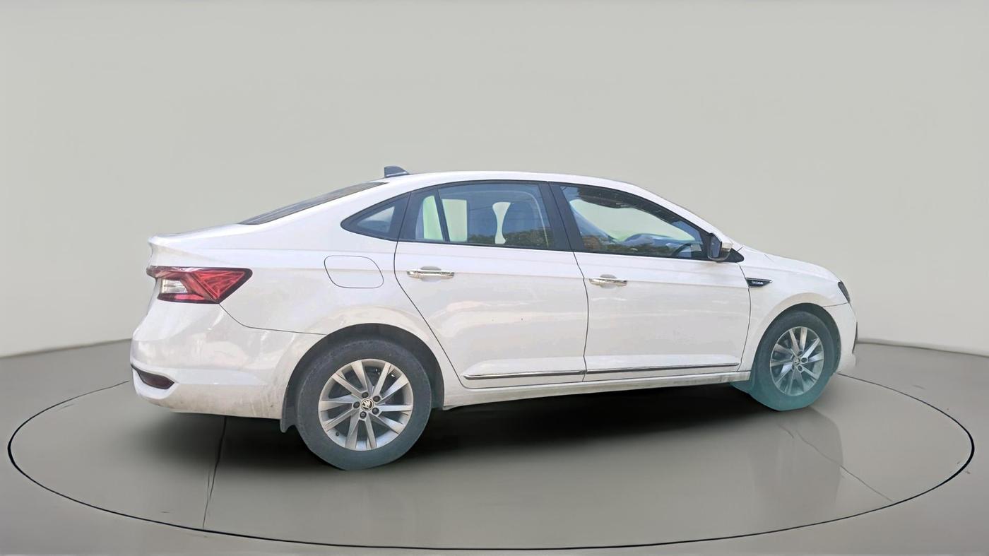 2023 Skoda SLAVIA AMBITION 1.0L TSI MT, Petrol, Manual, 61,500 km, exterior