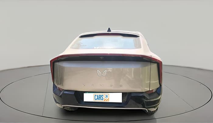2025 Mahindra XEV 9e Pack Two, Electric, Automatic, 2,535 km, exterior