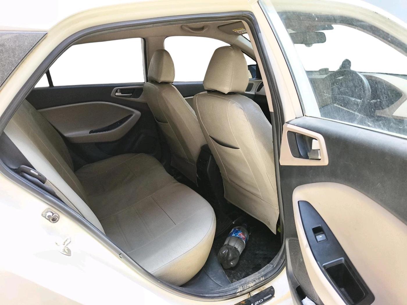2016 Hyundai Elite i20 MAGNA 1.2, Petrol, Manual, 61,010 km, interior