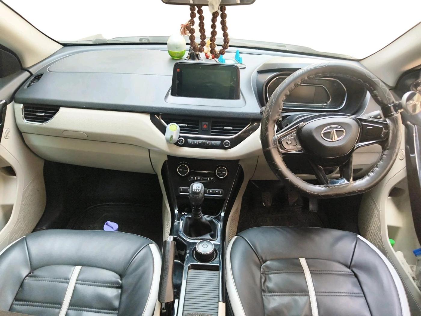 2020 Tata NEXON XZ PLUS PETROL, Petrol, Manual, 73,428 km, interior