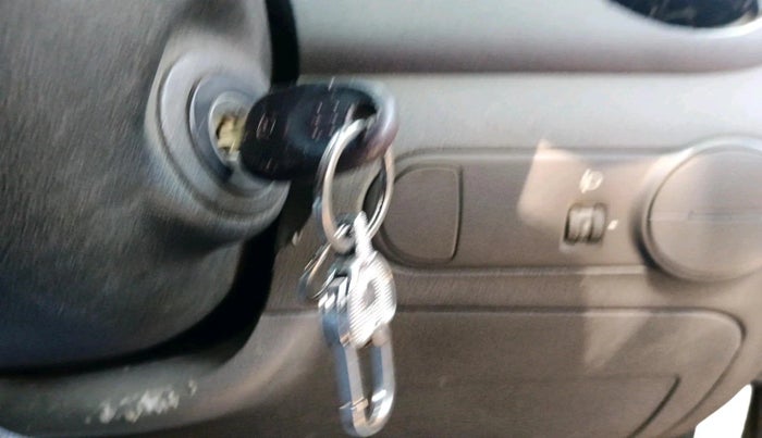 2011 Hyundai i10 MAGNA 1.1, Petrol, Manual, 55,528 km, interior