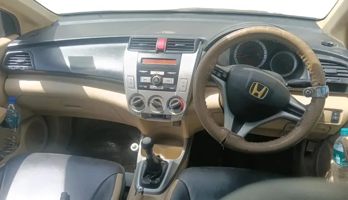 2010 Honda City 1.5L I-VTEC S MT, CNG, Manual, 1,18,425 km, interior
