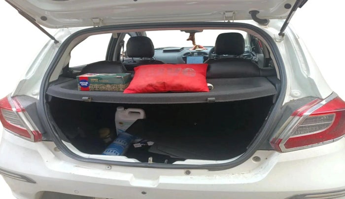 2019 Tata Tiago XZ PETROL, Petrol, Manual, 47,400 km, exterior