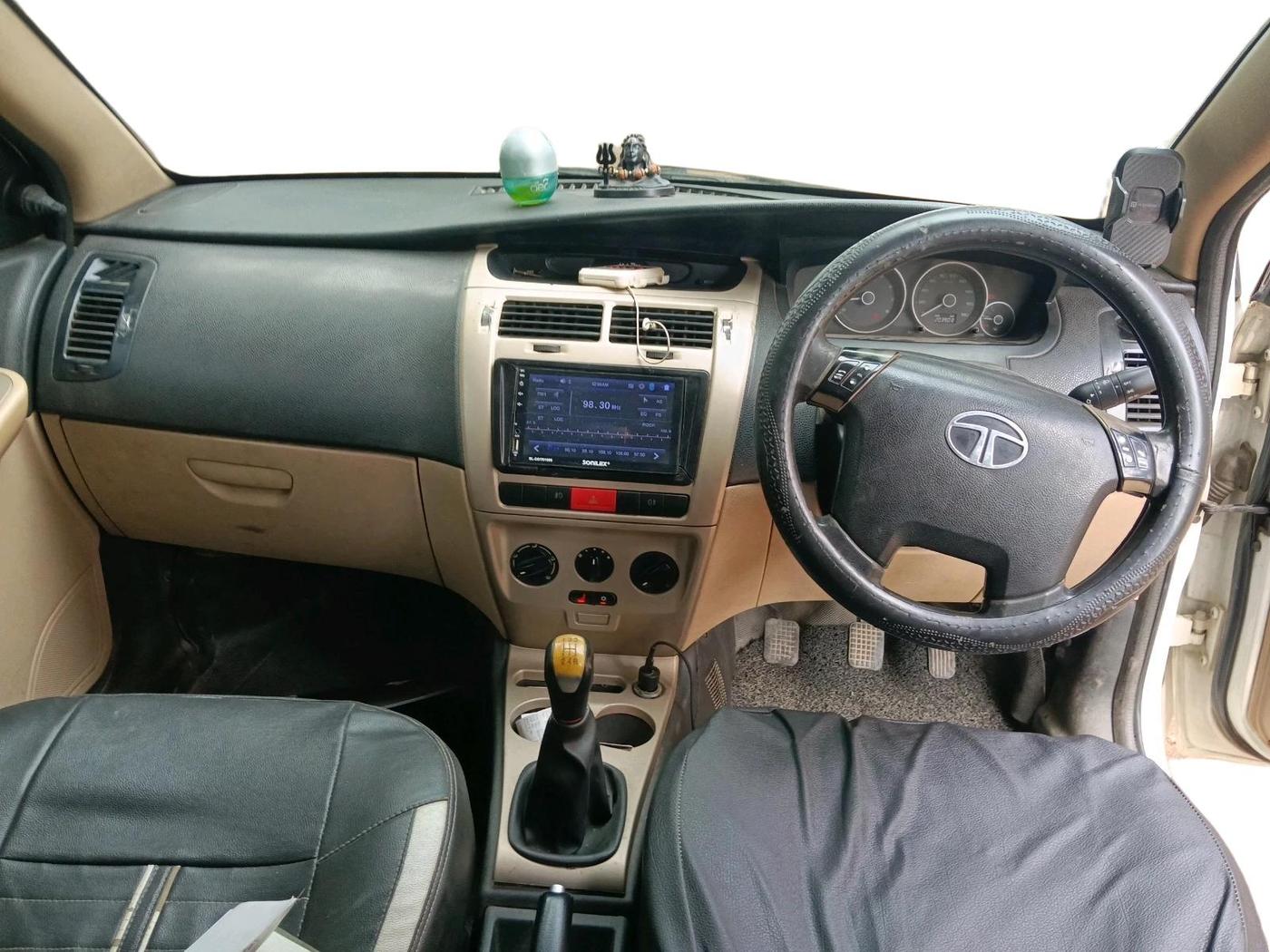 2014 Tata Indica Vista VX QUADRAJET, Diesel, Manual, 2,03,908 km, interior