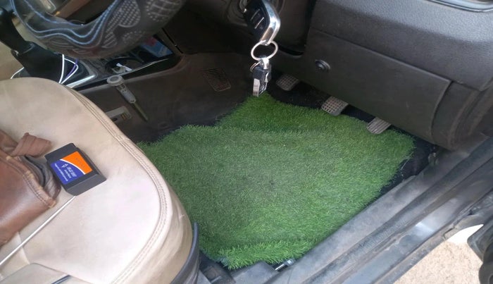 2015 Tata Bolt XE REVOTRON, CNG, Manual, 57,942 km, interior