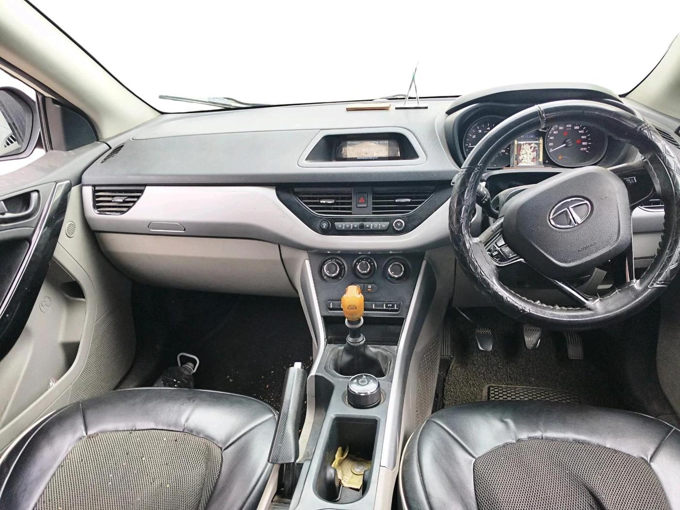 2019 Tata NEXON XM DIESEL, Diesel, Manual, 1,71,382 km, interior