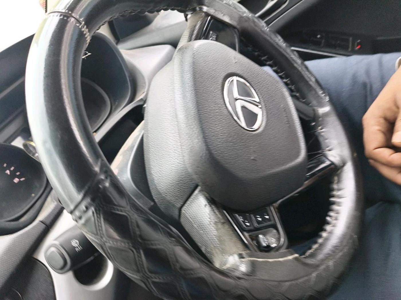 2019 Tata NEXON XM DIESEL, Diesel, Manual, 1,71,382 km, interior