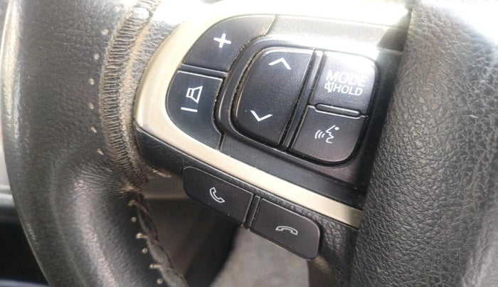 2018 Toyota Innova Crysta 2.4 GX 8 STR, Diesel, Manual, 1,61,592 km, interior