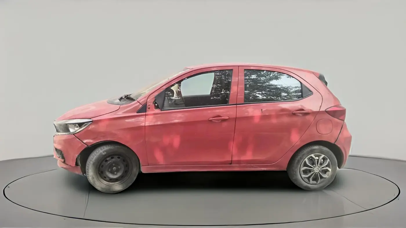 2021 Tata Tiago XT PETROL, Petrol, Manual, 72,750 km, exterior