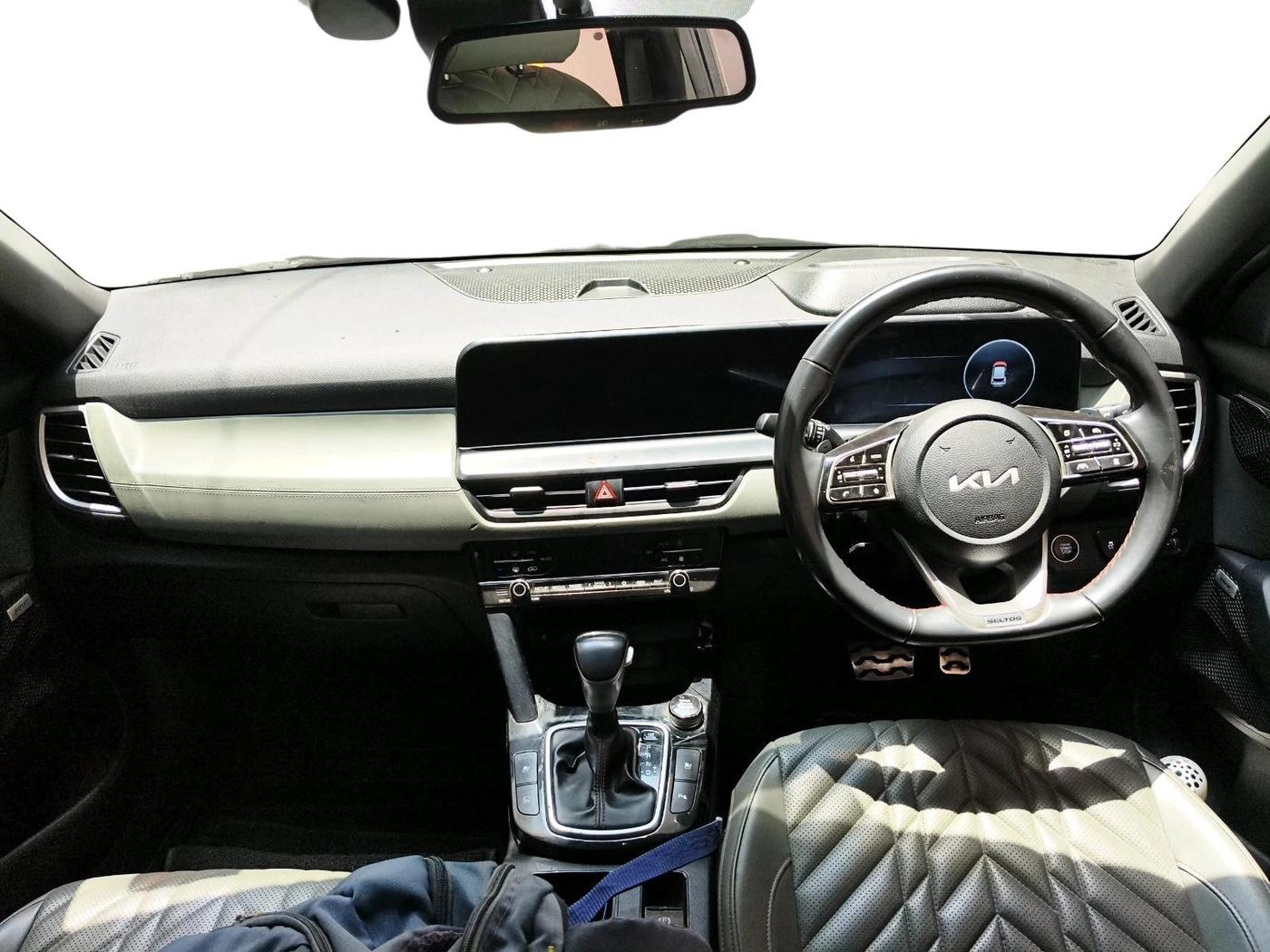 2023 KIA SELTOS  X LINE 1.5 DIESEL AT, Diesel, Automatic, 34,838 km, interior