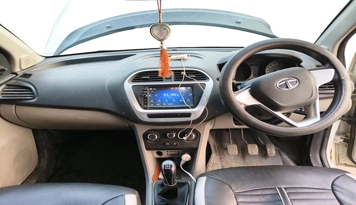 2016 Tata Tiago XM PETROL, Petrol, Manual, 85,260 km, interior