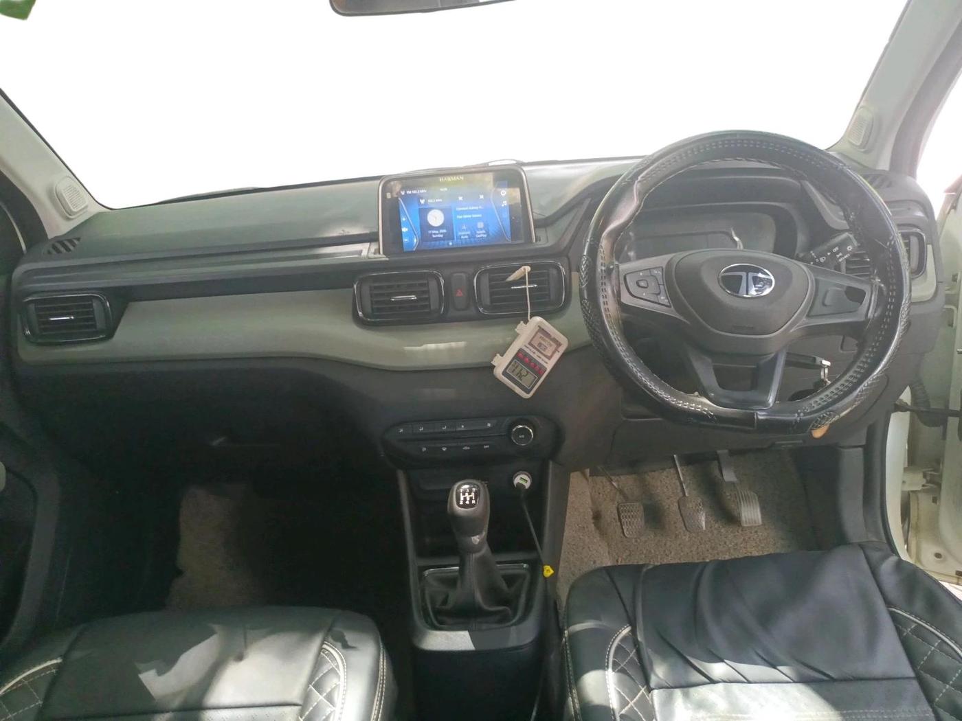 2024 Tata PUNCH ACCOMPLISHED MT CNG, CNG, Manual, 38,983 km, interior