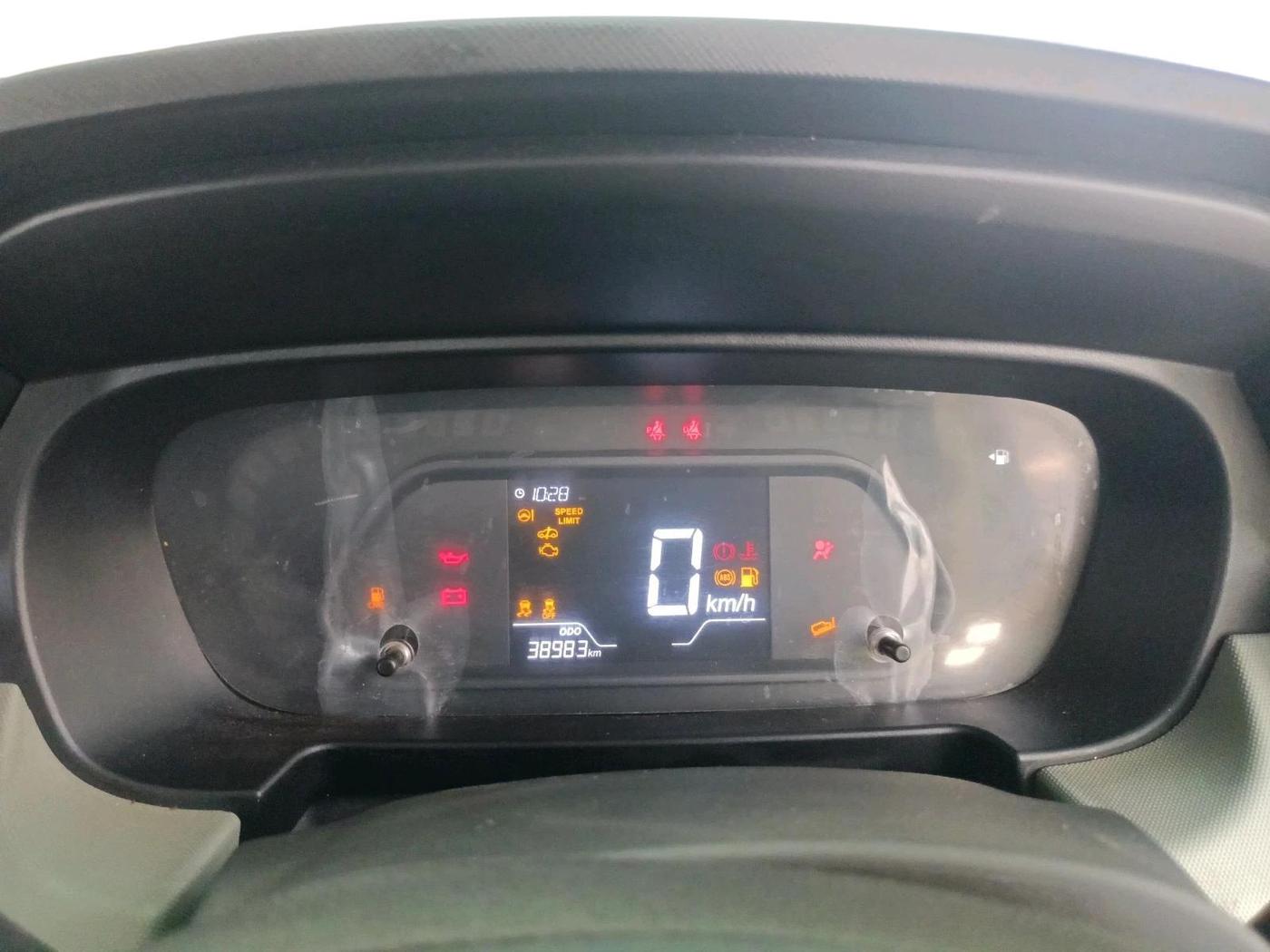 2024 Tata PUNCH ACCOMPLISHED MT CNG, CNG, Manual, 38,983 km, interior