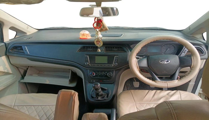 2019 Mahindra MARAZZO M4 7 STR, Diesel, Manual, 61,000 km, interior