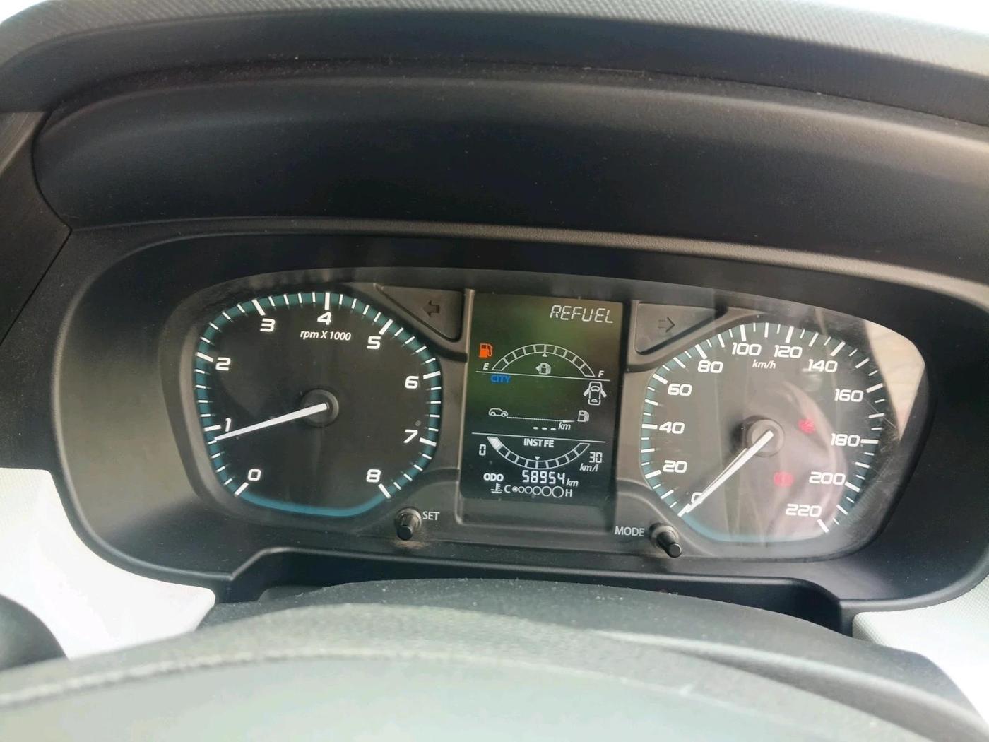 2023 Tata PUNCH ACCOMPLISHED SUNROOF MT, Petrol, Manual, 58,954 km, interior
