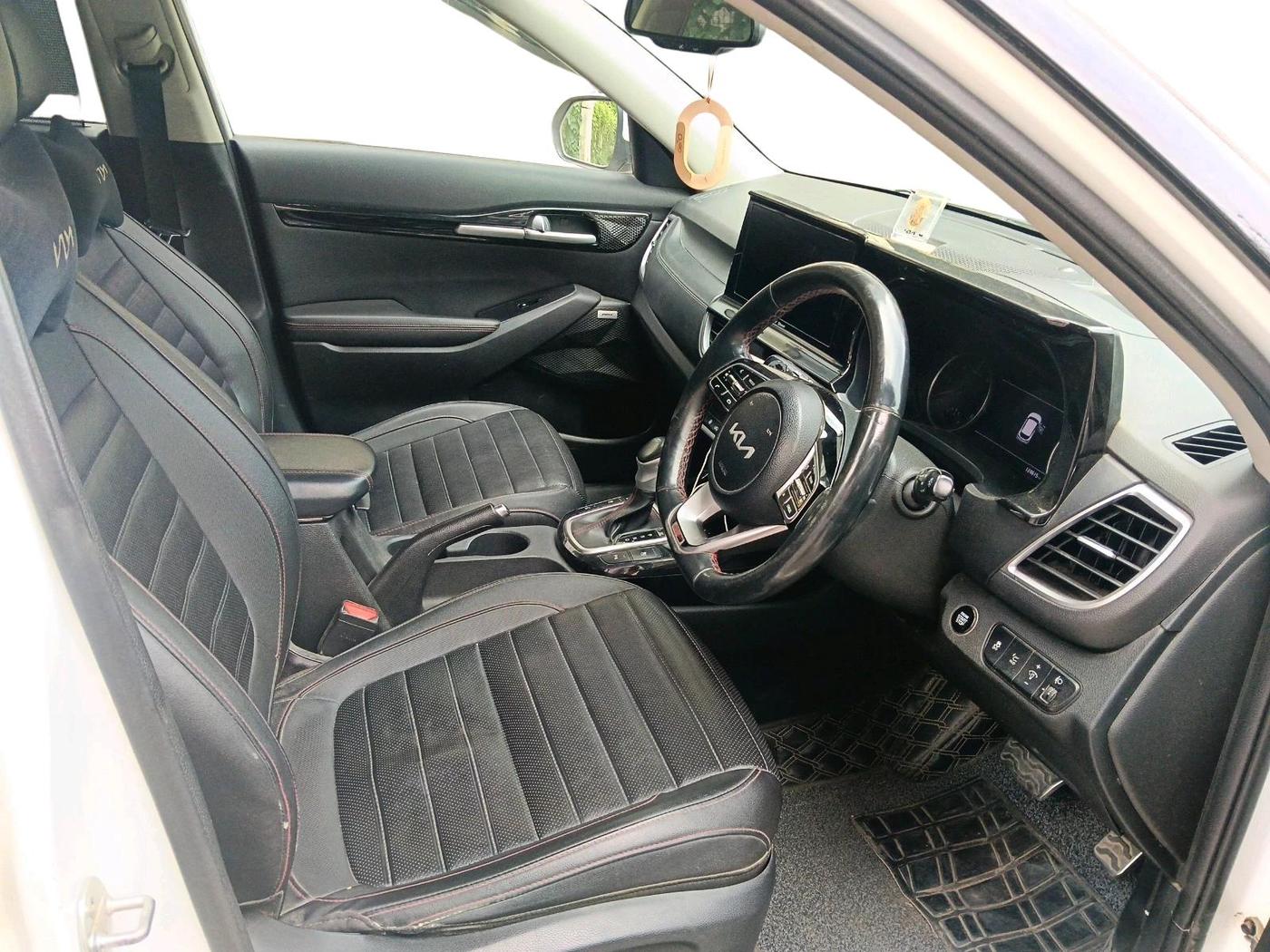 2022 KIA SELTOS GTX PLUS AT 1.5 DIESEL, Diesel, Automatic, 1,26,028 km, interior