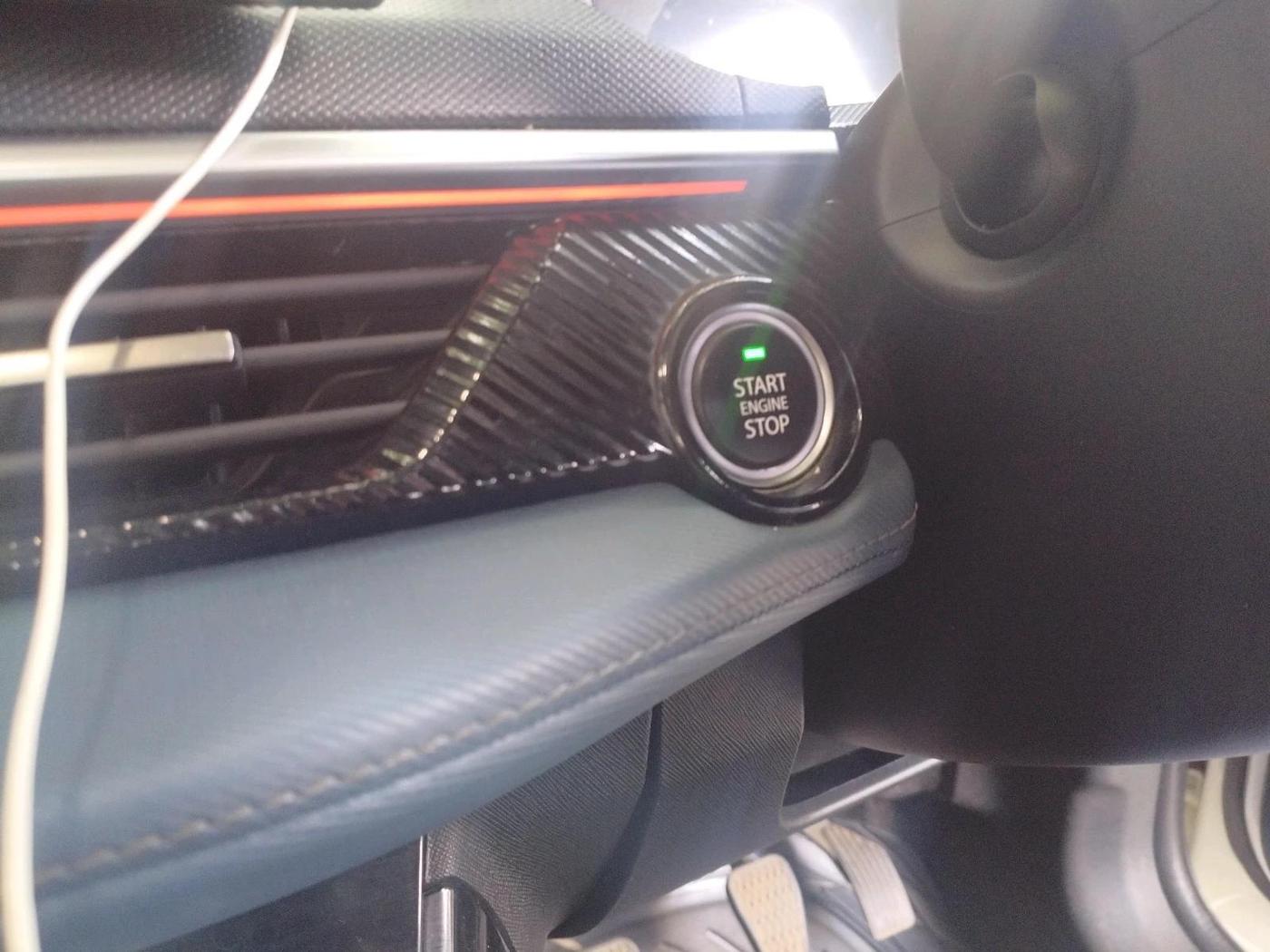 2025 Tata Curvv Creative Plus S 1.2 Petrol 6MT, Petrol, Manual, 19,375 km, interior