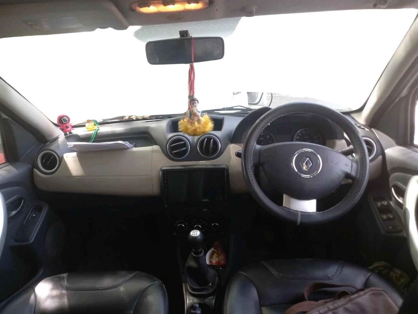 2013 Renault Duster 85 PS RXL DIESEL, Diesel, Manual, 63,681 km, interior