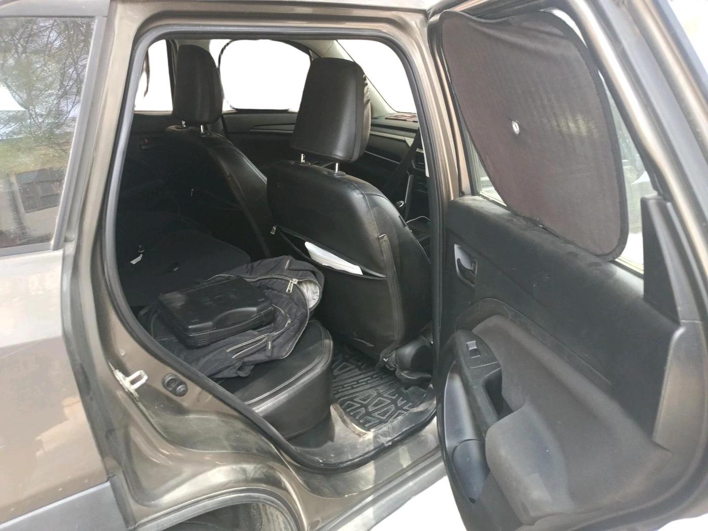 2022 Maruti BREZZA VXI SMART HYBRID, Petrol, Manual, 41,782 km, interior