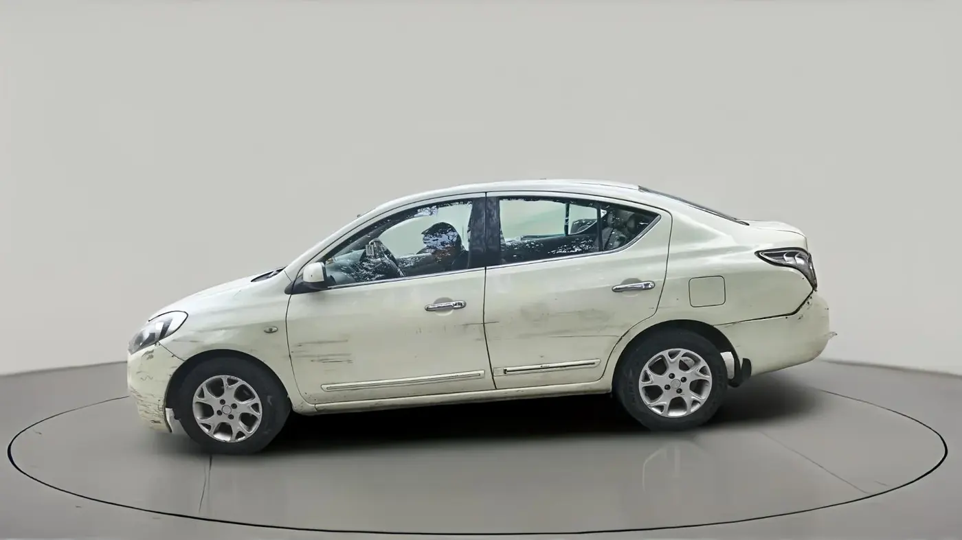 2012 Renault Scala RXZ DIESEL, Diesel, Manual, 78,563 km, exterior