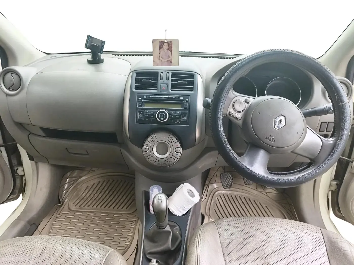 2012 Renault Scala RXZ DIESEL, Diesel, Manual, 78,563 km, interior