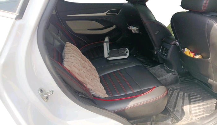 2023 MG ASTOR SMART 1.5 MT, Petrol, Manual, 36,815 km, interior