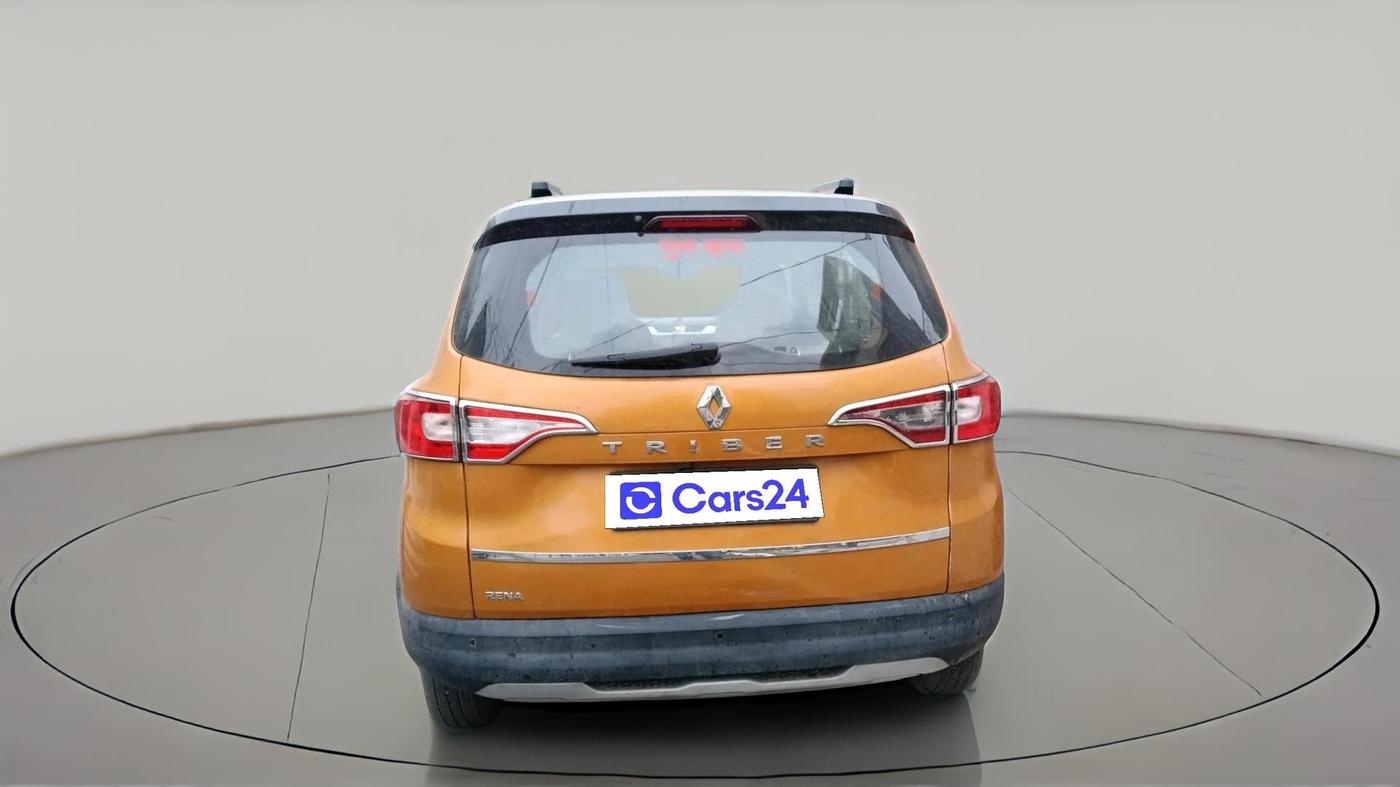 2022 Renault TRIBER RXZ, Petrol, Manual, 13,279 km, exterior