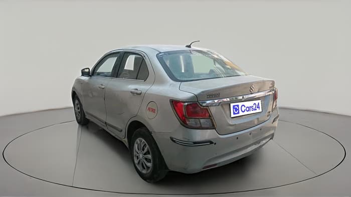 2017 Maruti Dzire VXI AMT, Petrol, Automatic, 1,05,457 km, exterior