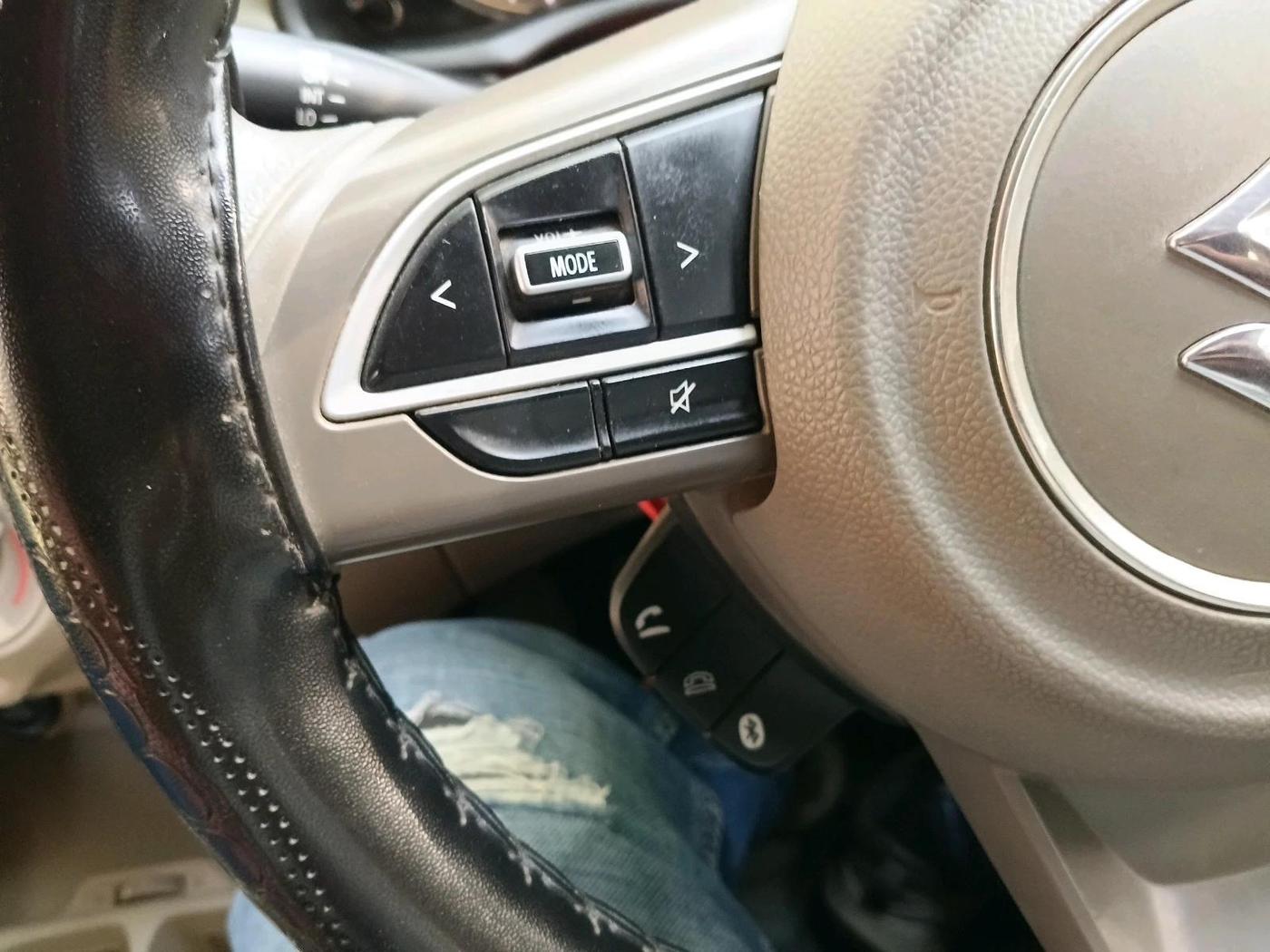 2025 Maruti Ertiga ZXI (O) CNG, CNG, Manual, 51,217 km, interior