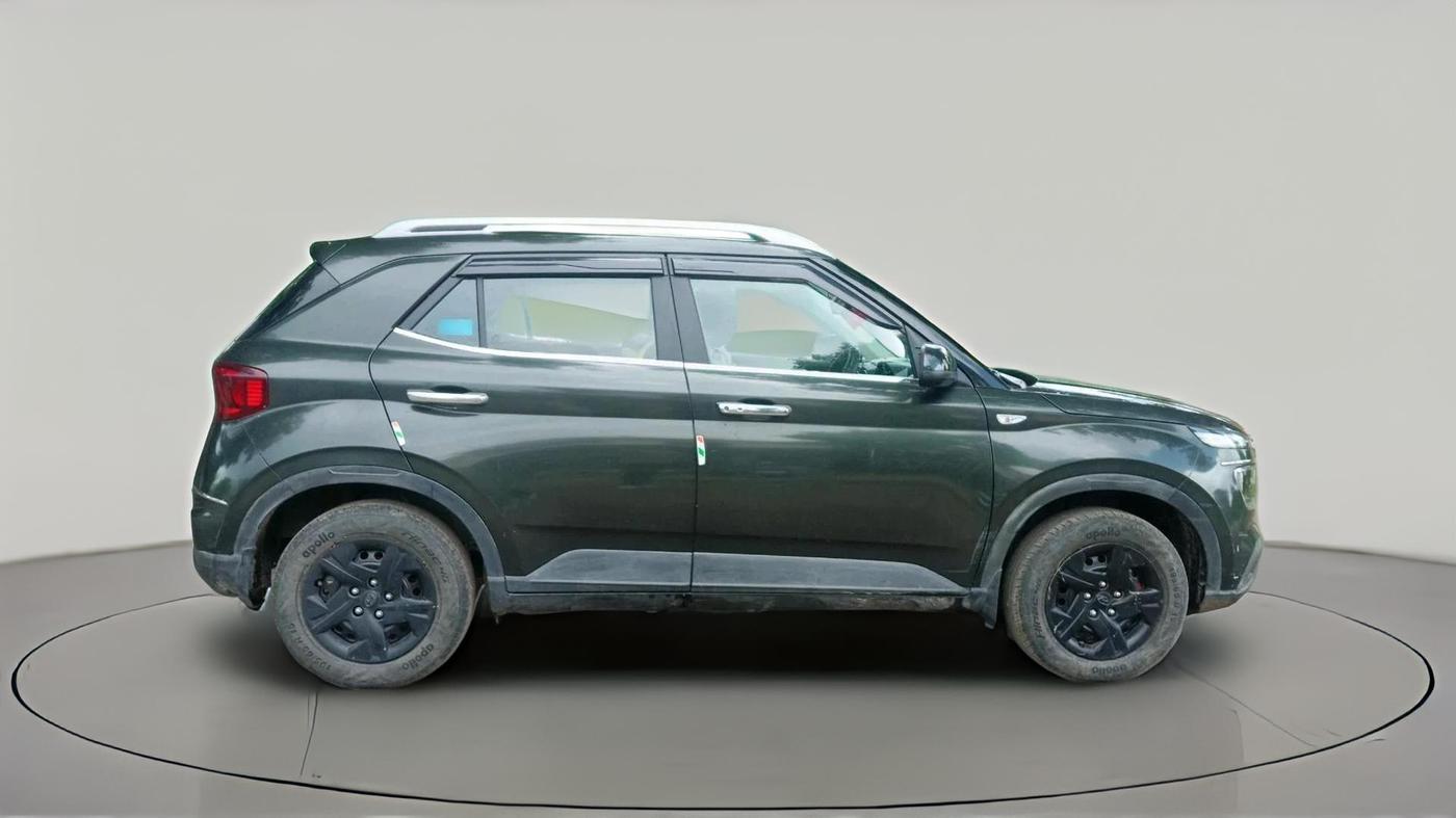 2019 Hyundai VENUE S 1.2, Petrol, Manual, 15,807 km, exterior