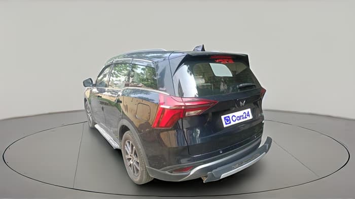 2022 Mahindra XUV700 AX 7 LUXURY D AT 7 STR, Diesel, Automatic, 68,480 km, exterior