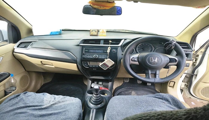 2017 Honda Amaze 1.2L I-VTEC VX, Petrol, Manual, 4,85,000 km, interior