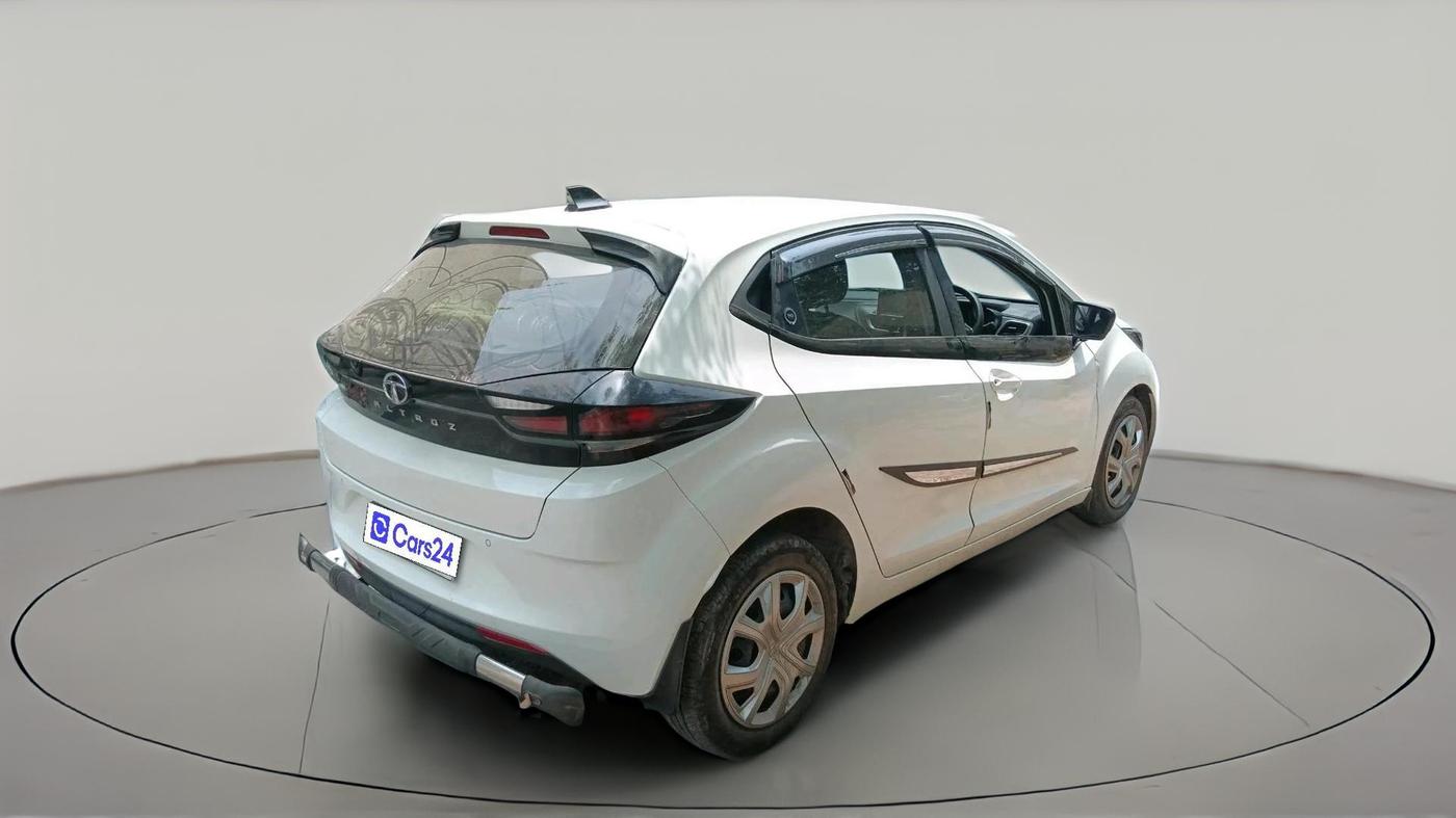 2023 Tata ALTROZ XM PLUS SUNROOF, Petrol, Manual, 7,700 km, exterior