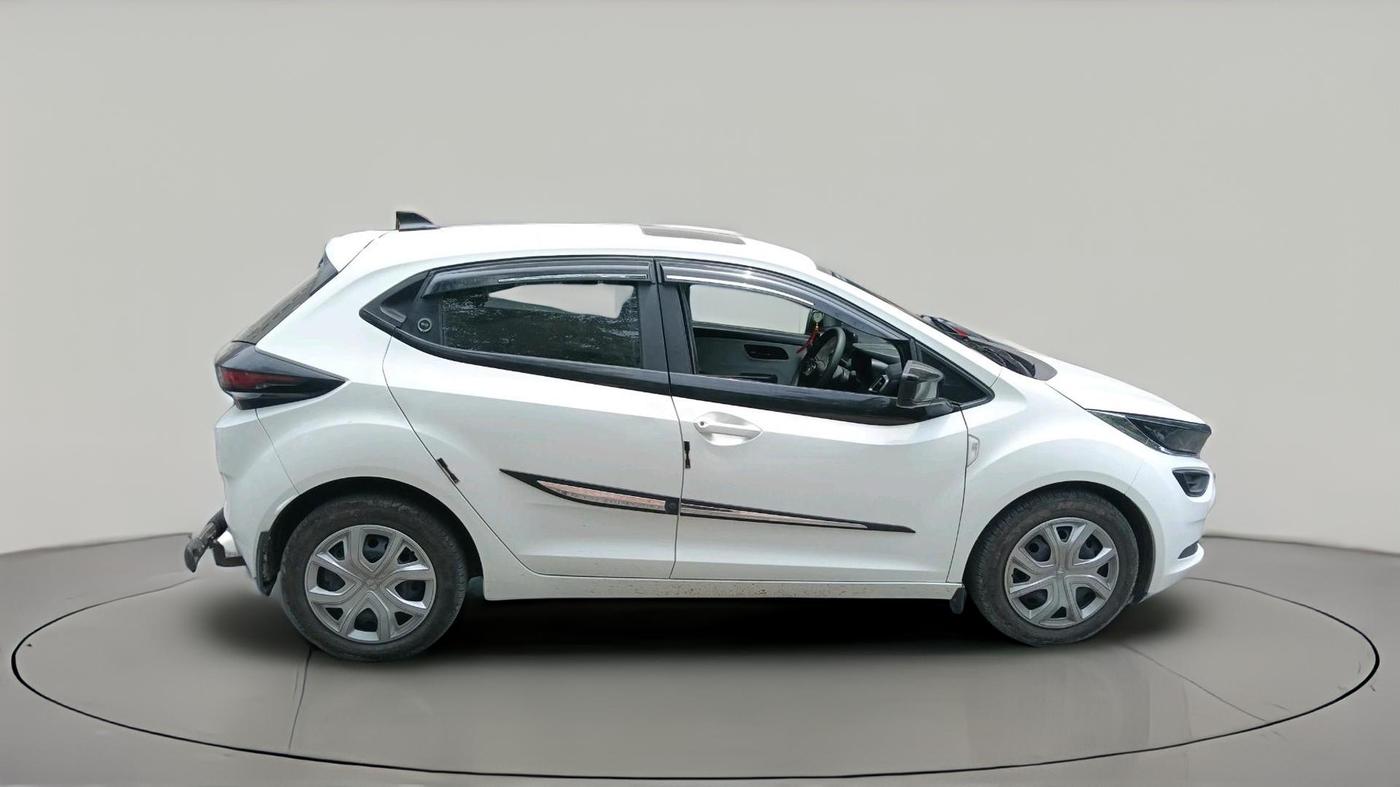 2023 Tata ALTROZ XM PLUS SUNROOF, Petrol, Manual, 7,700 km, exterior