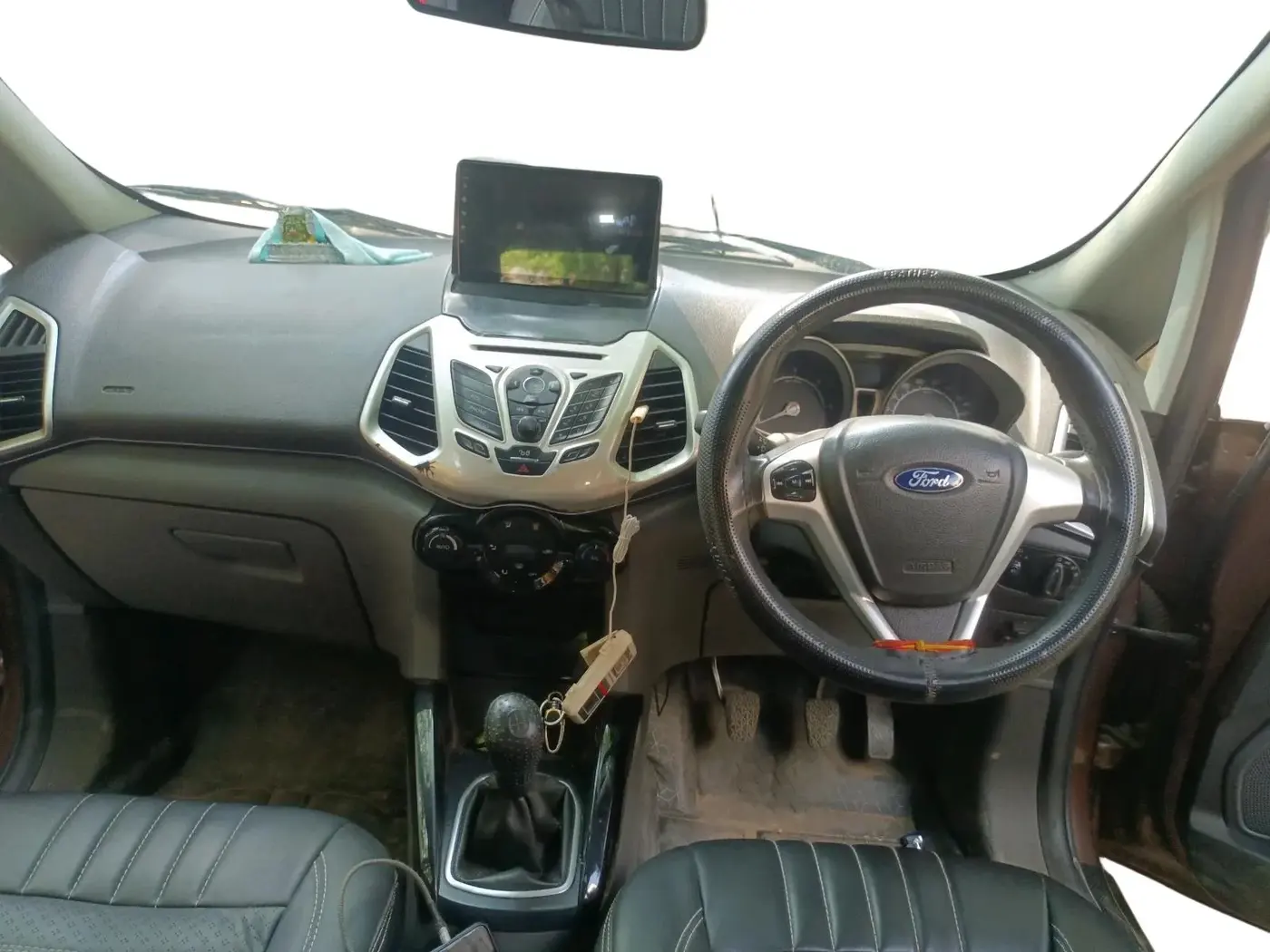2017 Ford Ecosport TITANIUM 1.5L DIESEL, Diesel, Manual, 1,45,788 km, interior